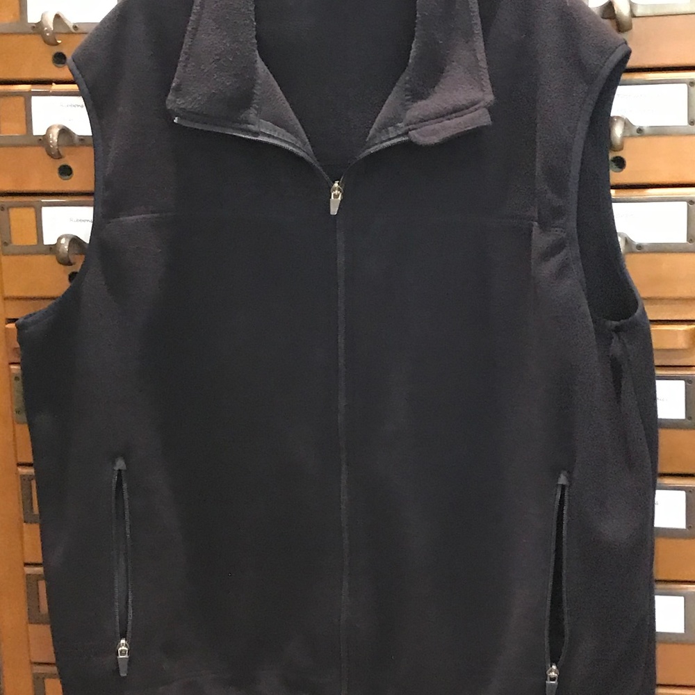 Lands' End Mens fleece vest